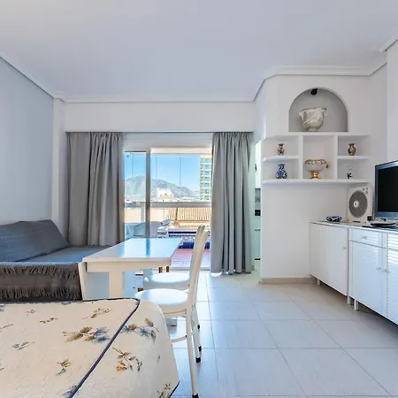 Pyr Partial Seaview Apartman
